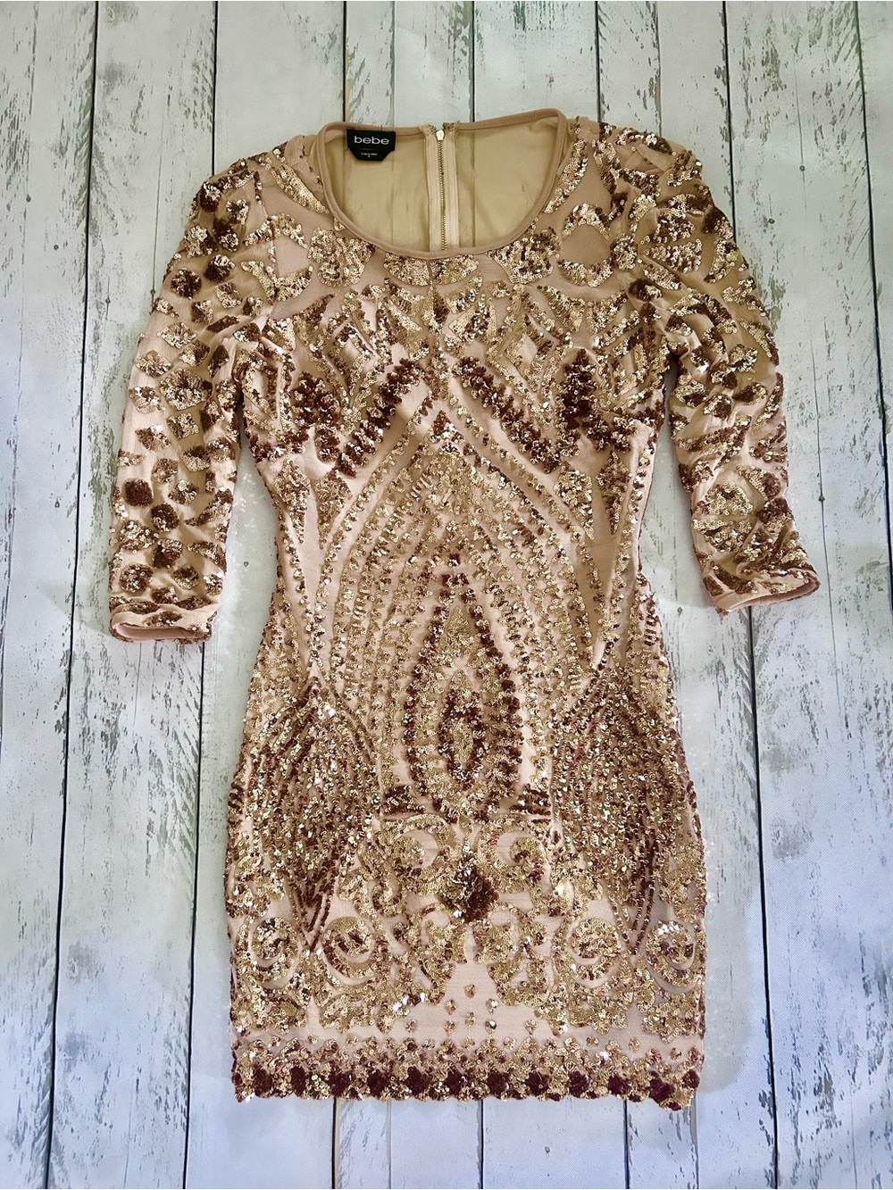 Sz M bebe Gold Beige Sequin 3/4 Sleeve Bodycon Dress